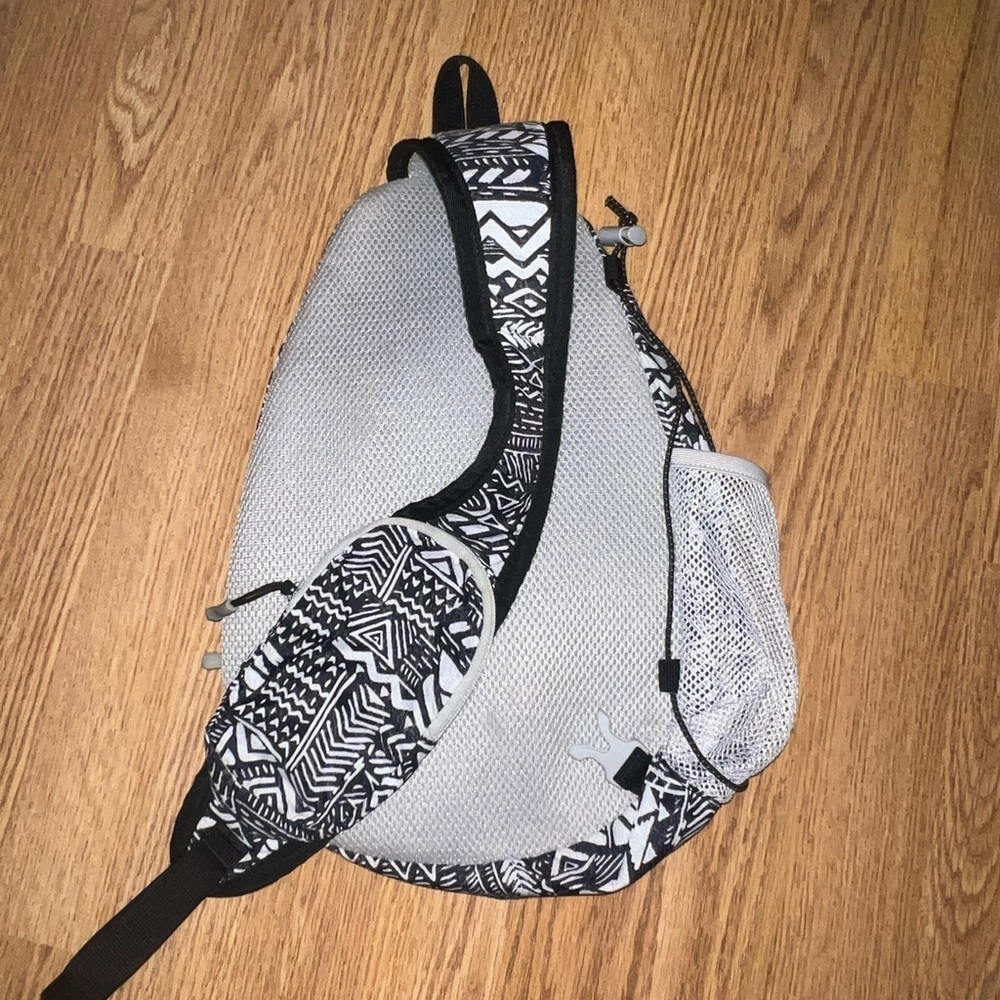 Eddie Bauer Bag - Picture 5 of 5